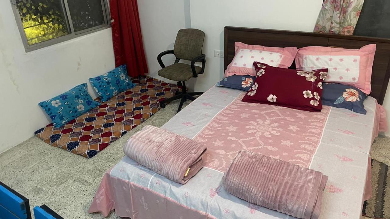 Serene Living Pune Luaran gambar